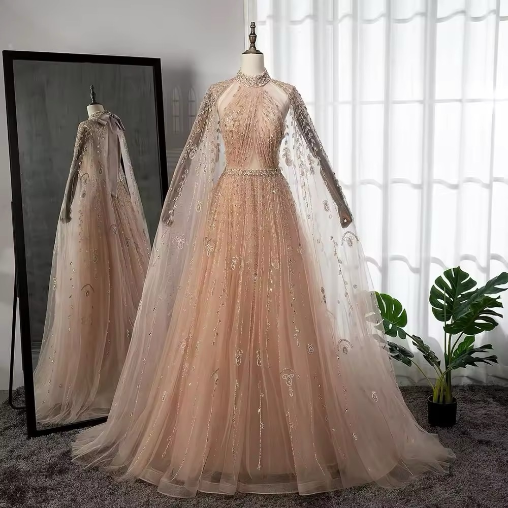 Dress - Picture 7 of 10